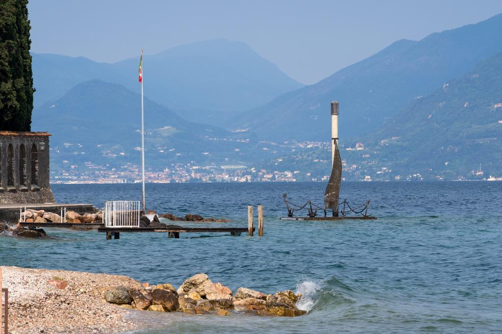 Ortaglia Apartment Torri Del Benaco Luaran gambar